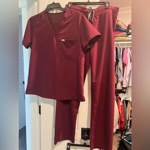 Figs maroon set, medium